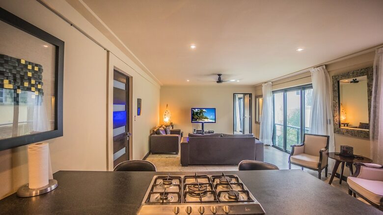 Lotus Luxury Condo