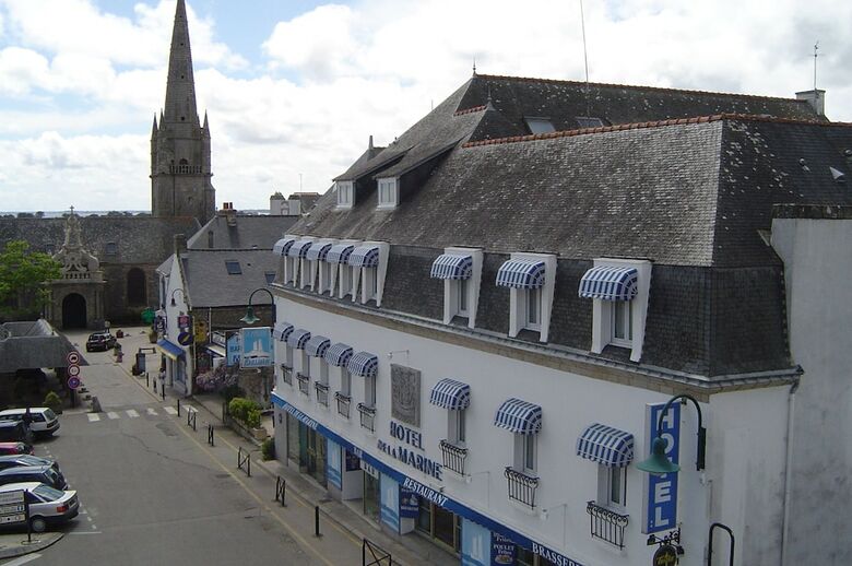 Hotel H�tel La Marine