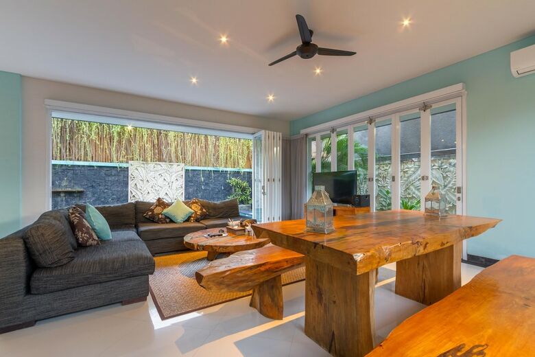 Lacasa Villa Legian