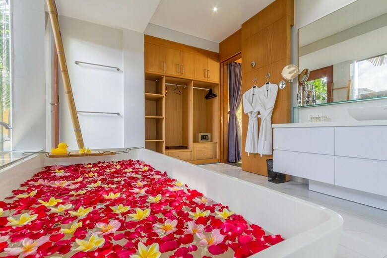 Lacasa Villa Legian