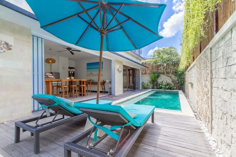 Lacasa Villa Legian