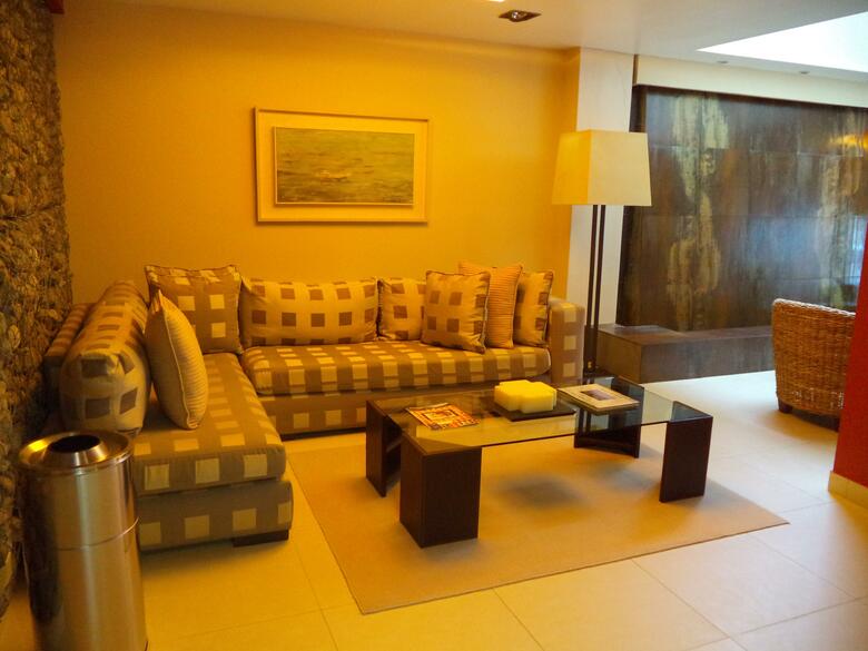 Hotel Mil 810