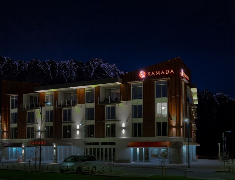 Ramada Hotel & Suites Queenstown Remarkables Park