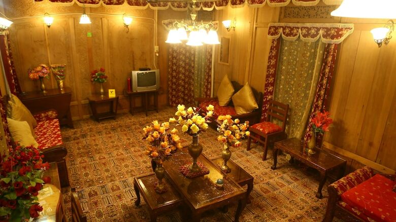 Aziz Palace