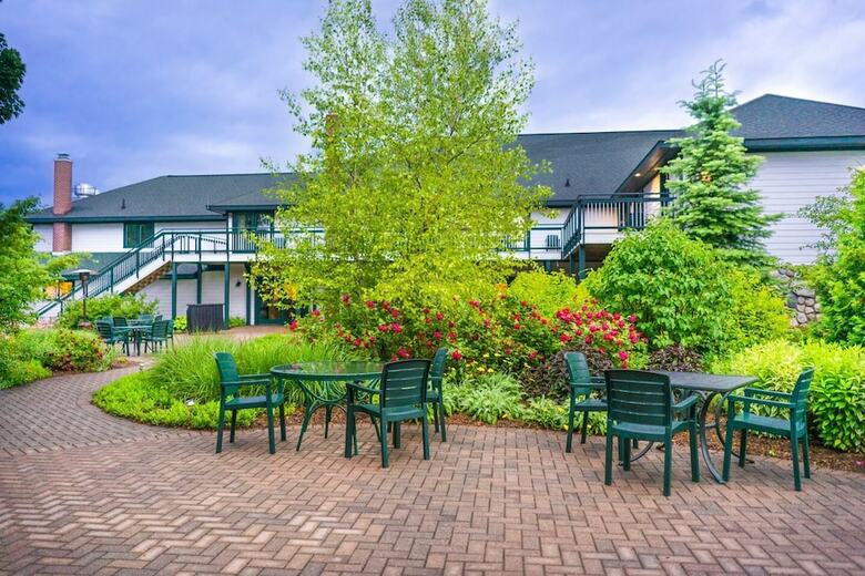 Hotel Leland Lodge