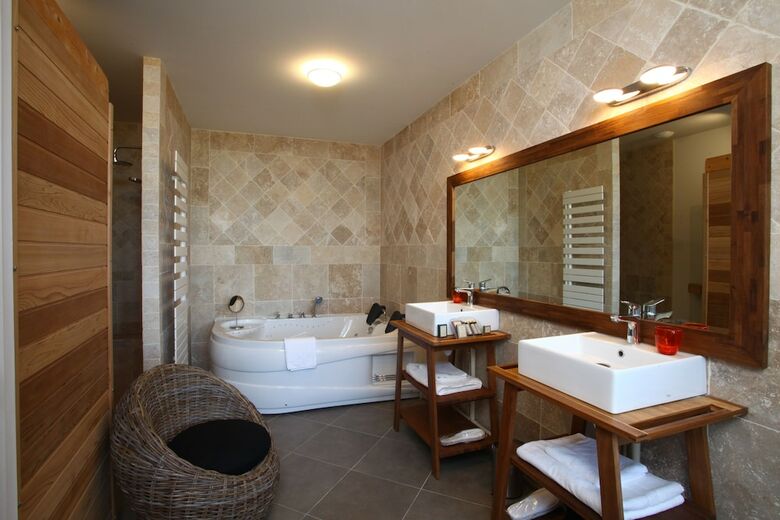 Hotel Le Castel Pierre de Lagraulet