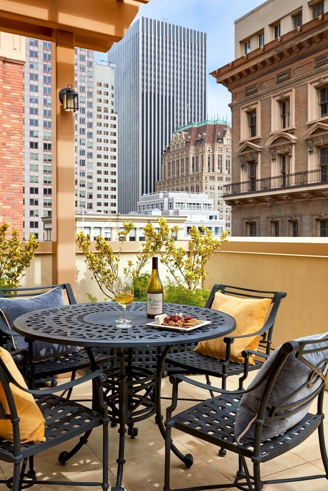 Orchard Garden Hotel
