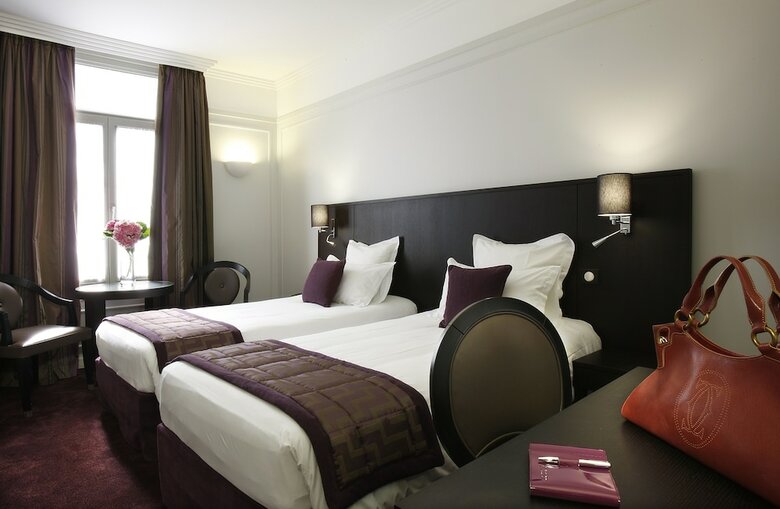 Hotel California Champs-elys�es