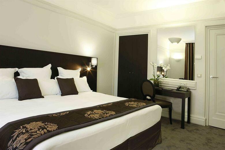 Hotel California Champs-elys�es