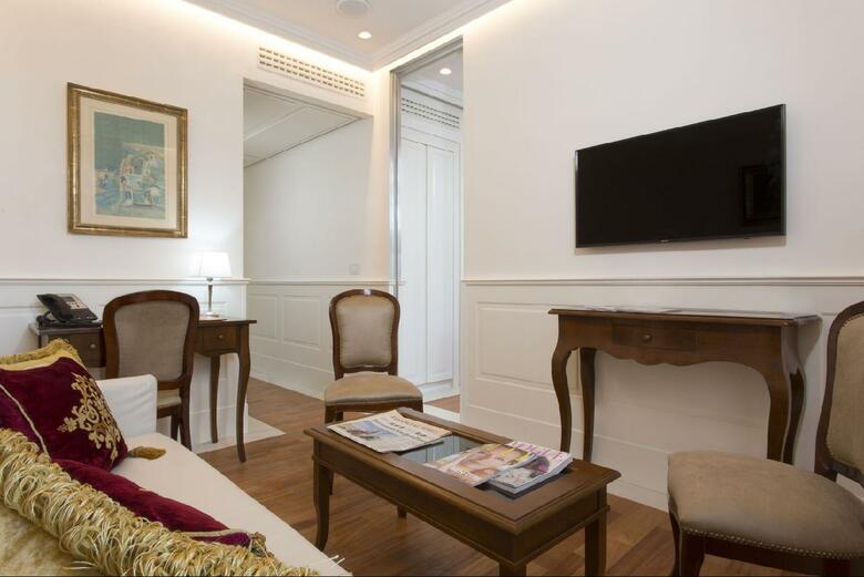 Hotel Degli Artisti