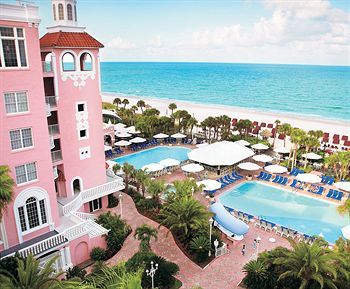 Hotel Don Cesar Beach Resort