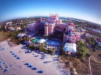 Hotel Don Cesar Beach Resort