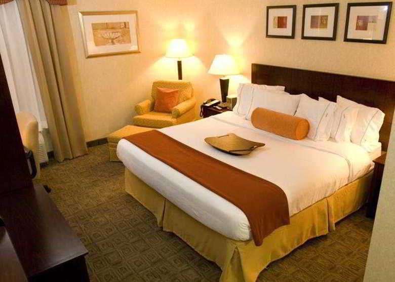 Hotel Holiday Inn Express Washington Dc East-andrews Afb