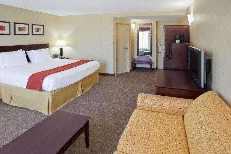 Hotel Holiday Inn Express Washington Dc East-andrews Afb