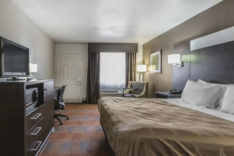 Hotel Quality Inn & Suites Stuttgart North