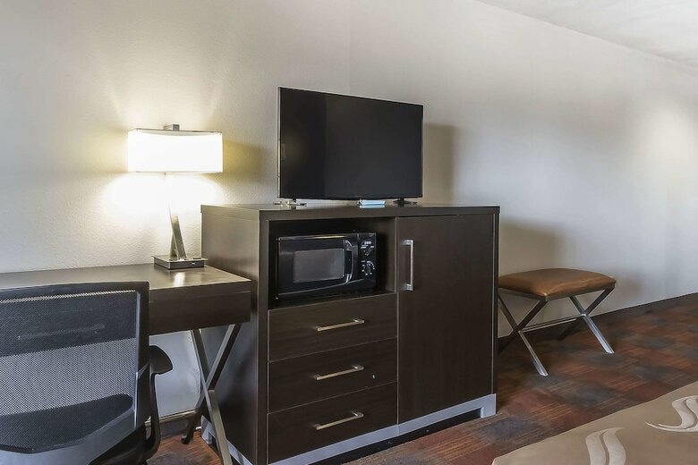 Hotel Quality Inn & Suites Stuttgart North