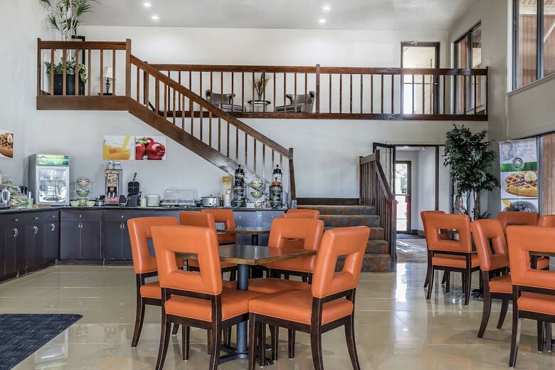 Hotel Quality Inn & Suites Stuttgart North