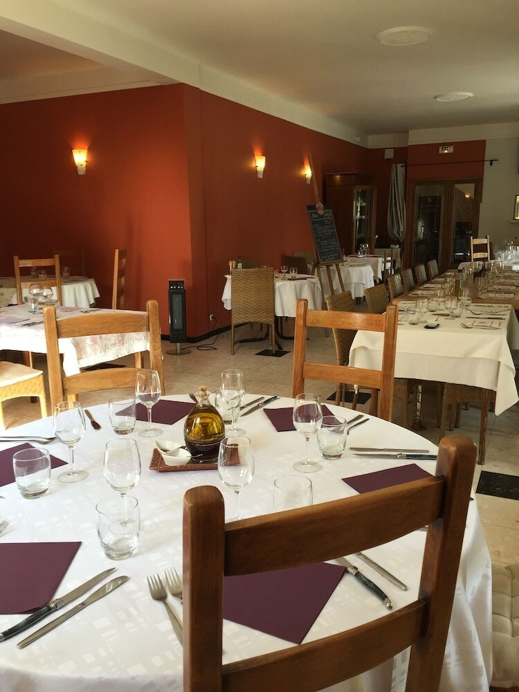 Hotel La Bastide de Pont Royal