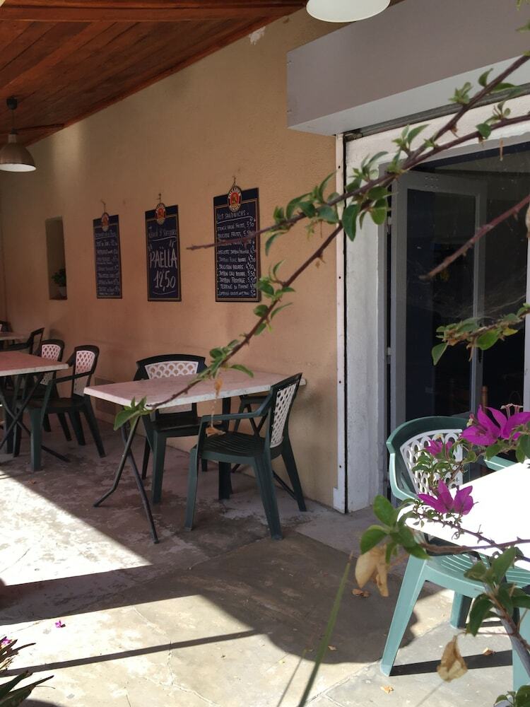 Hotel La Bastide de Pont Royal