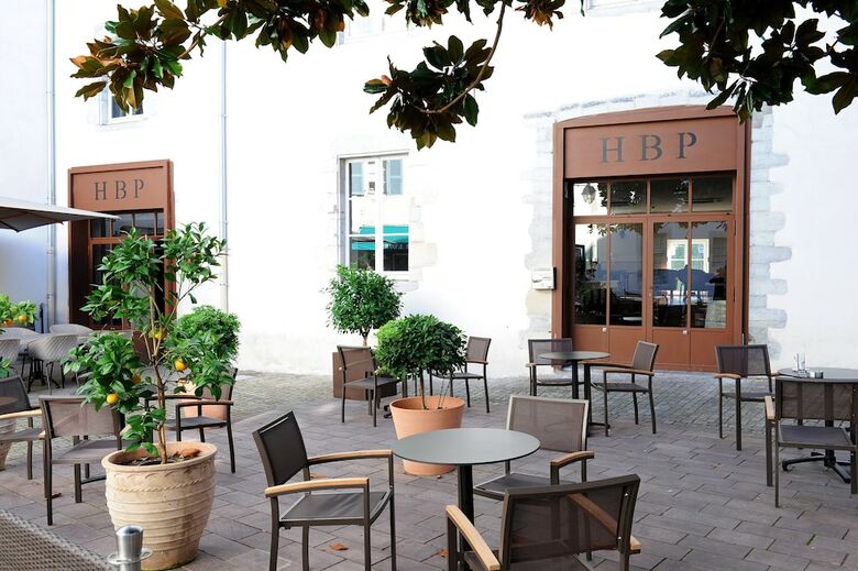 Hotel H�tel Des Basses Pyr�n�es
