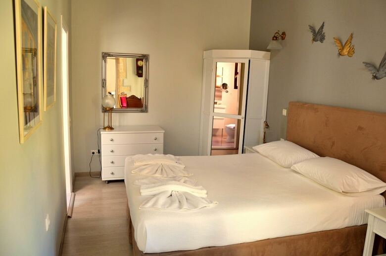 Apartamentos Erietta Suites