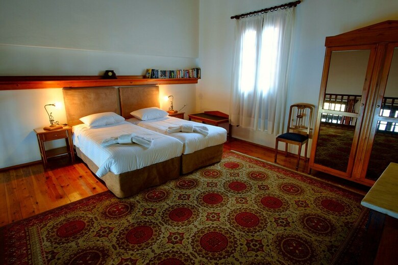 Apartamentos Erietta Suites