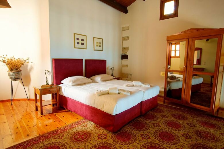 Apartamentos Erietta Suites