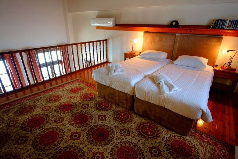 Apartamentos Erietta Suites