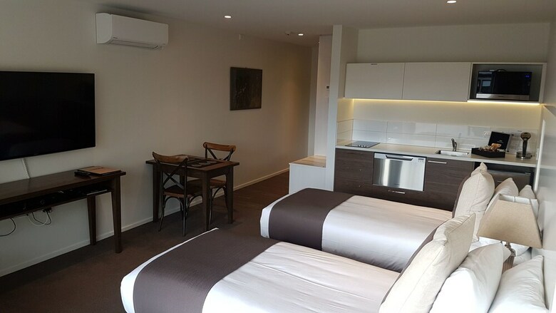 Aparthotel West Meadows Motel