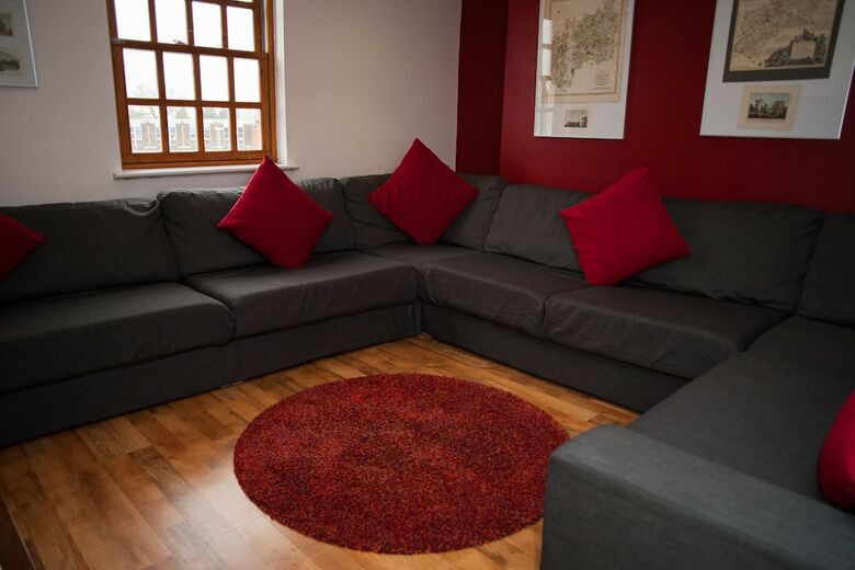 Quire Court Apartments