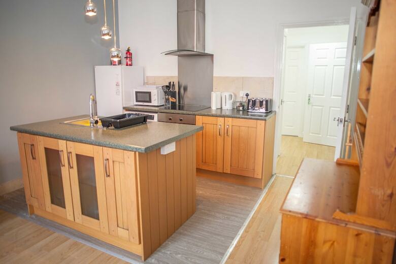 Quire Court Apartments