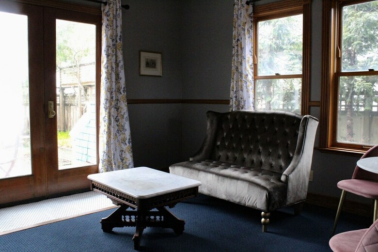 Shelburne Hotel