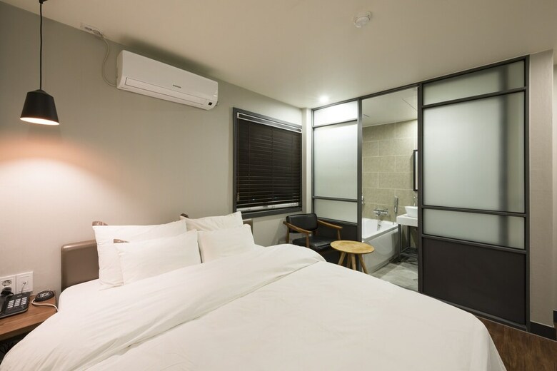 No.25 Hotel