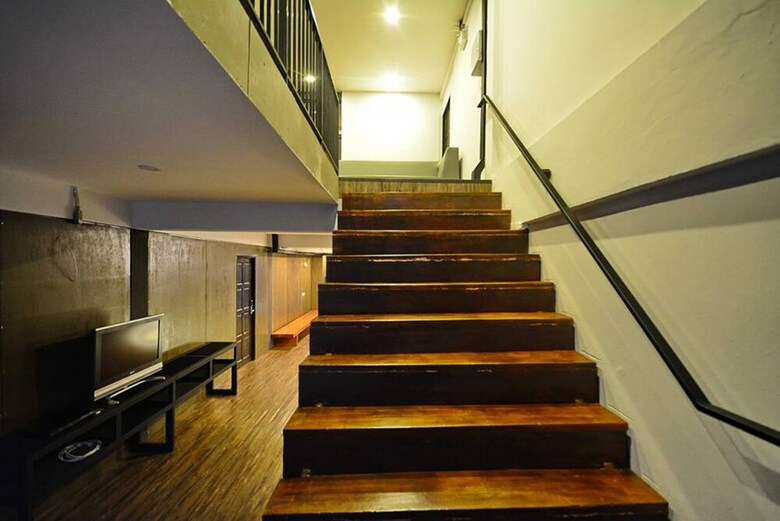 Hostal Strips The Poshtel