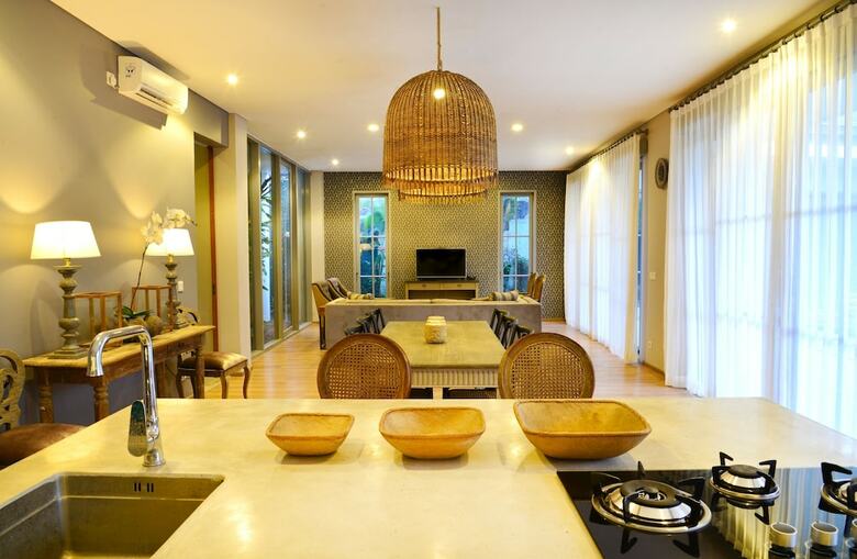 Jabu Beach Villa