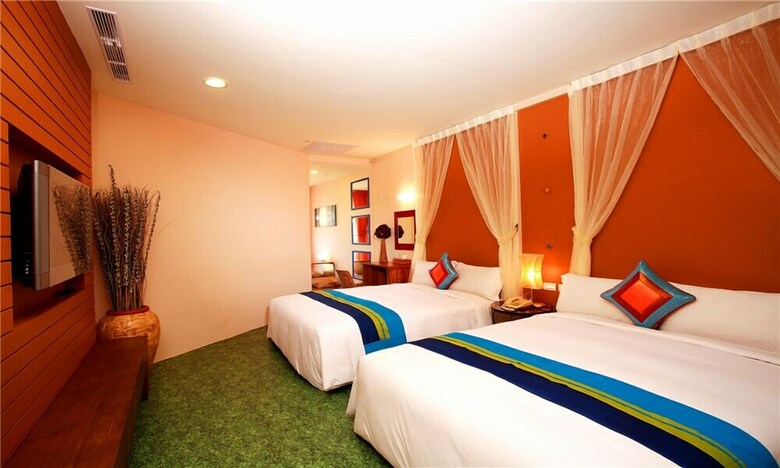Hotel Ocean Breeze Inn