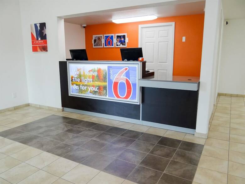 Motel 6 Erie Pa