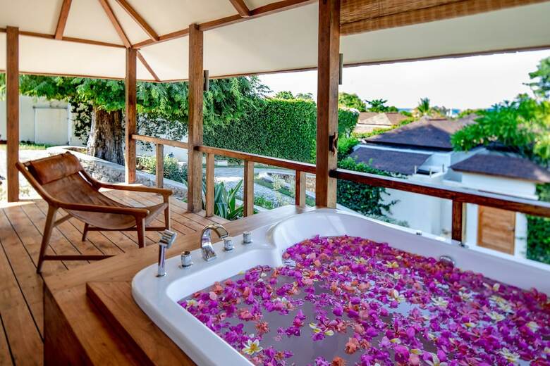 Hotel Kokomo Resort Gili Gede