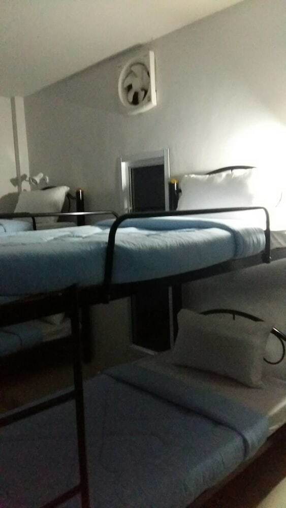 Hostal Baan Longhaad