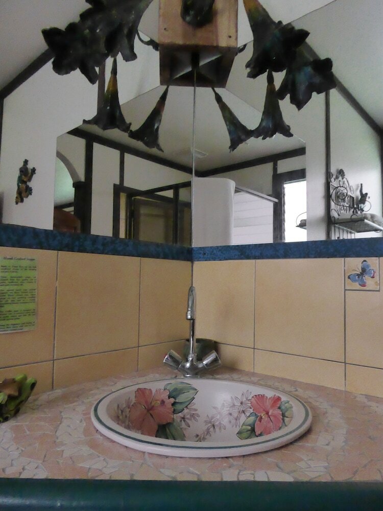 Bed & Breakfast Lucky Bug B & B