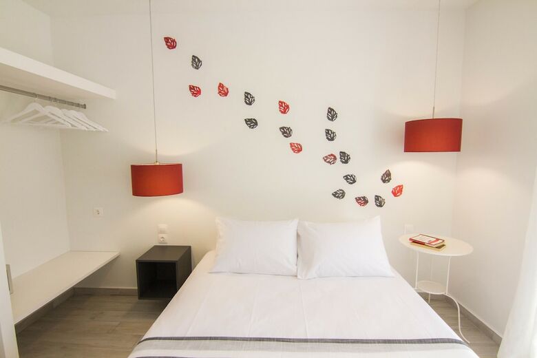 Aparthotel Mirsini Studios & Apartments