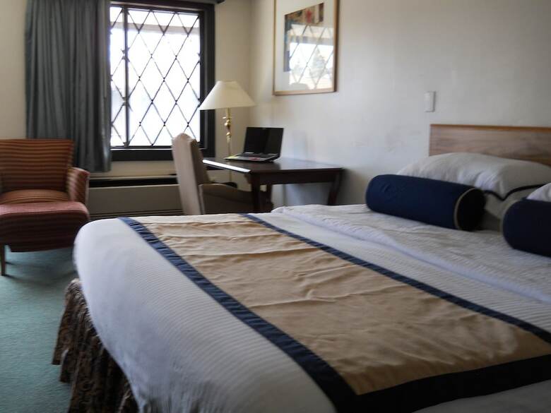 Hotel Value Inn Kenosha West