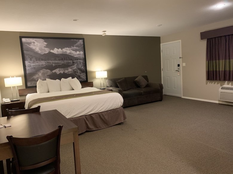 Posada Super 8 By Wyndham Courtenay