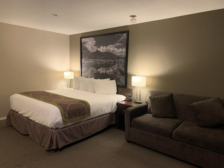 Posada Super 8 By Wyndham Courtenay