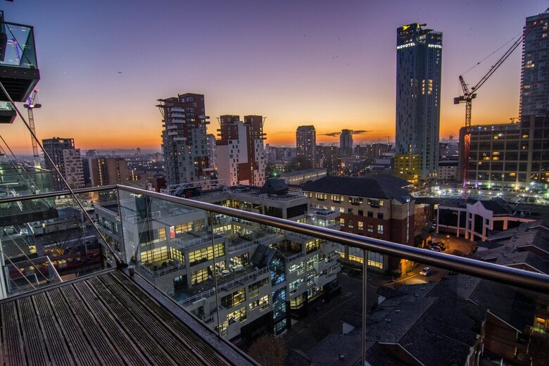 Canary Wharf - Corporate River View Apartments