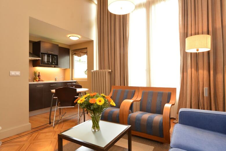 Mas Aparthotel Eu