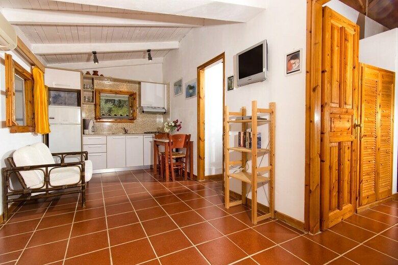Villa Liuba Houses