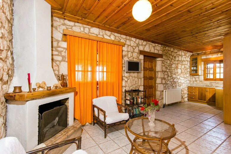 Villa Liuba Houses