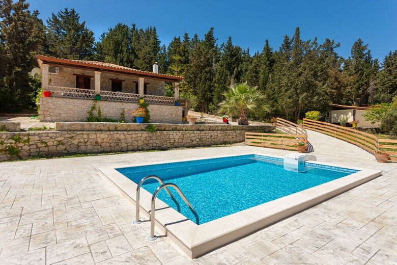 Villa Liuba Houses