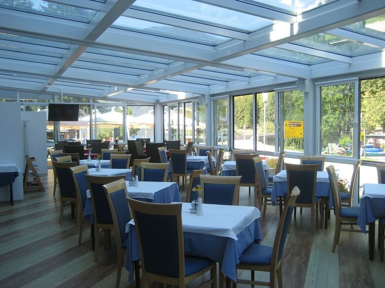 Hotel Jezero